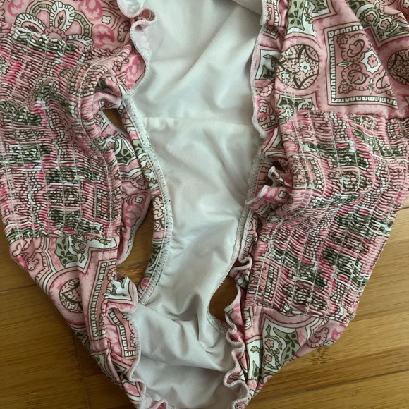 Vintage Juicy Couture low waisted pink patterned bikini bottoms - Picture 3 of 4